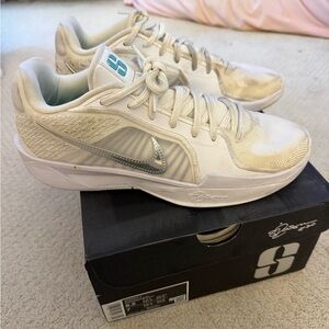 Nike Sabrina 2 white/metallic silver basketball shoes size 8.5W, 7M